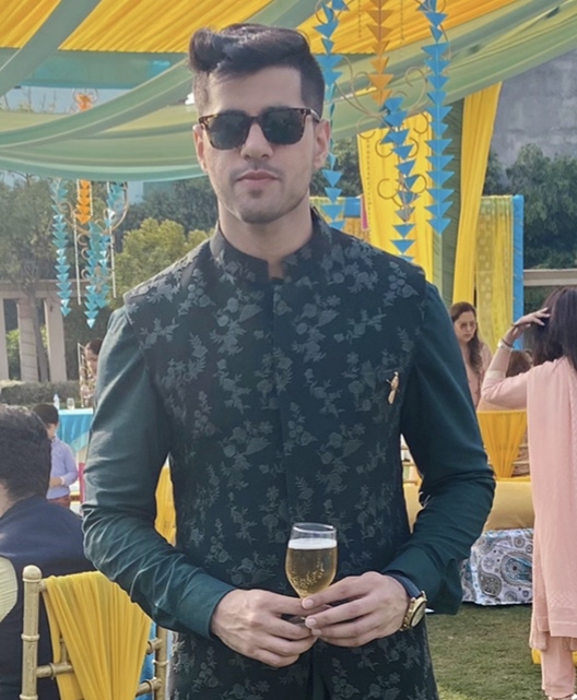 img-user-paras-arora-856768029741