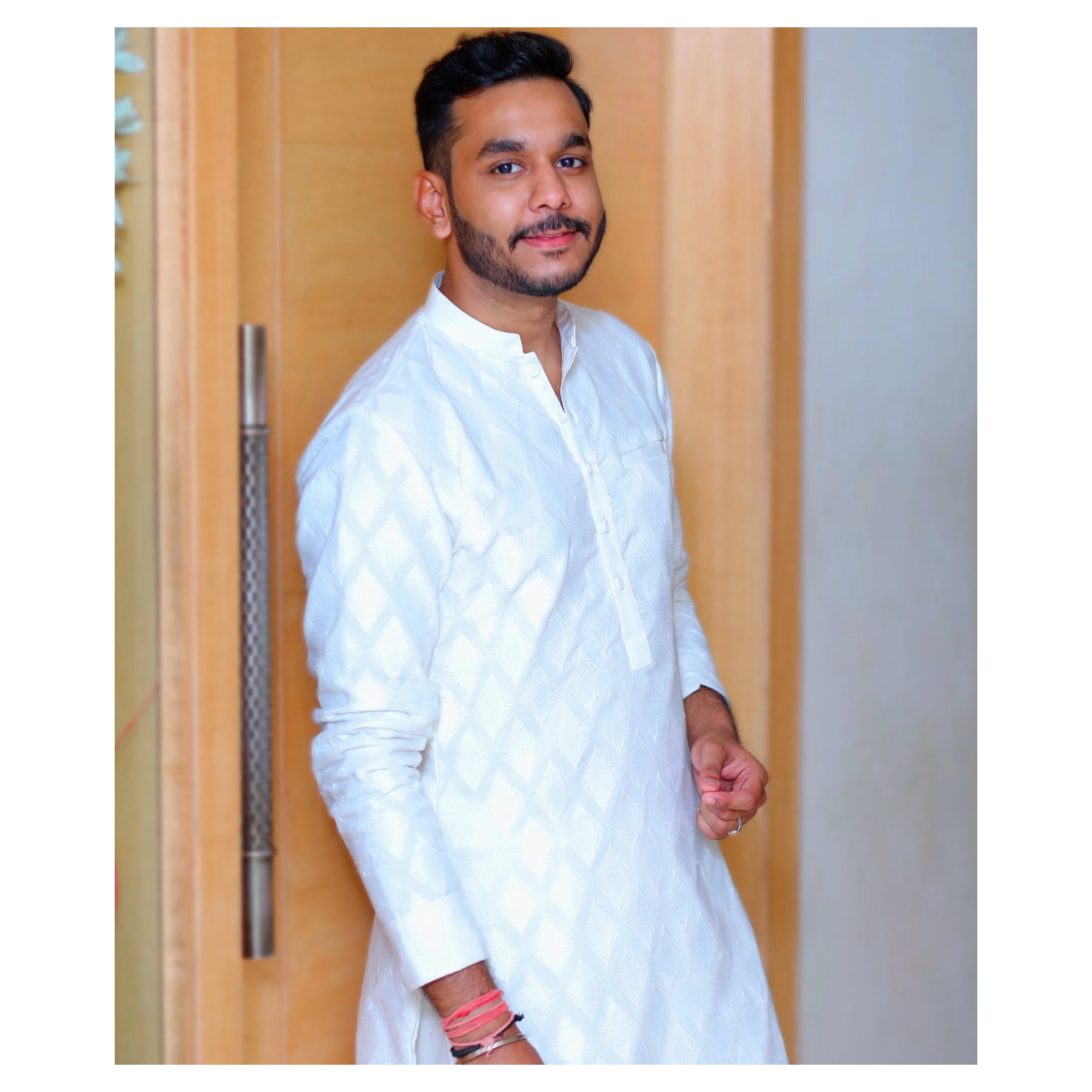 img-user-vipul-gupta-impeccable