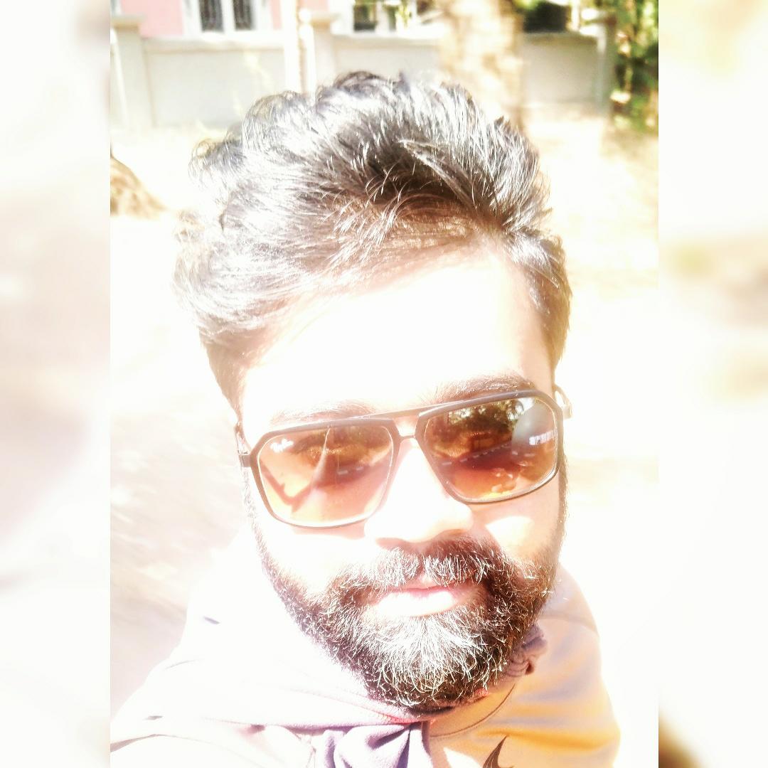 img-user-chintan-posh