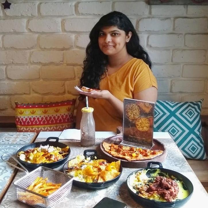 img-user-ritika-pandit-566429128244