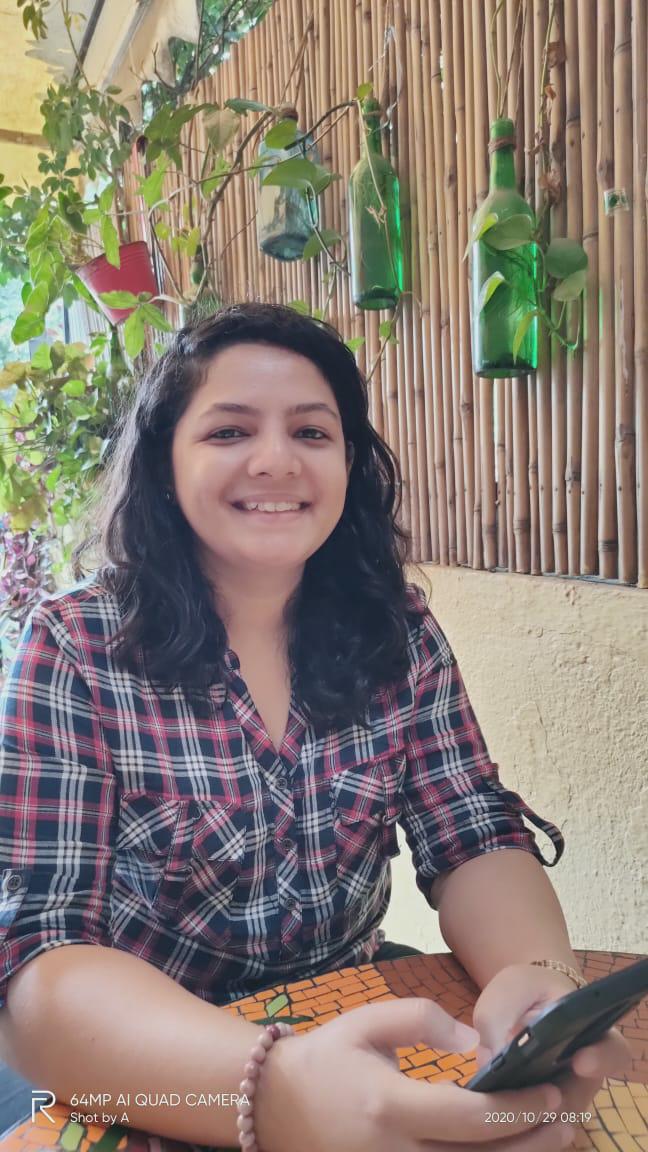 img-user-shama-shah-stunning