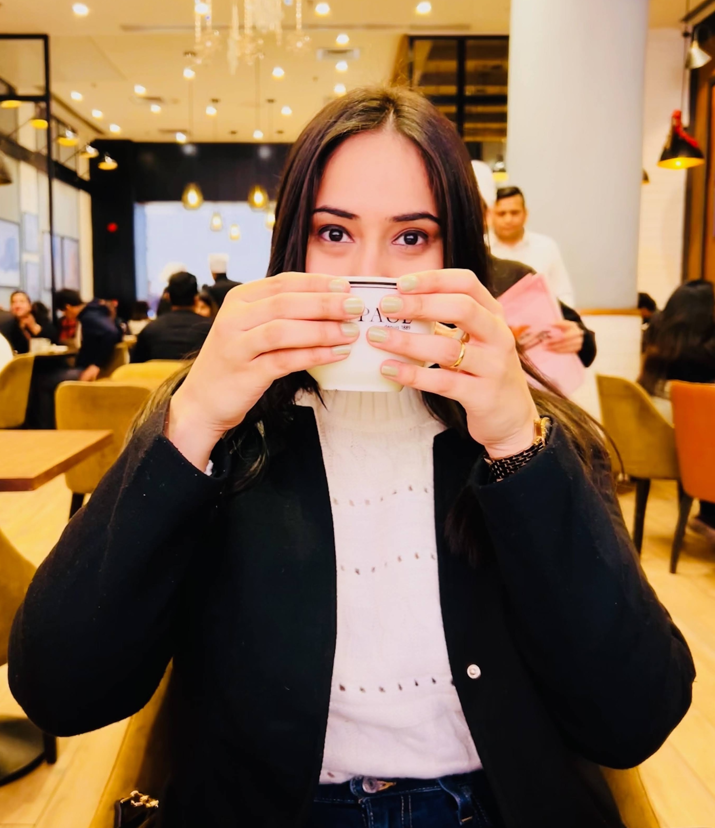 img-user-disha-dhawan-824941731579