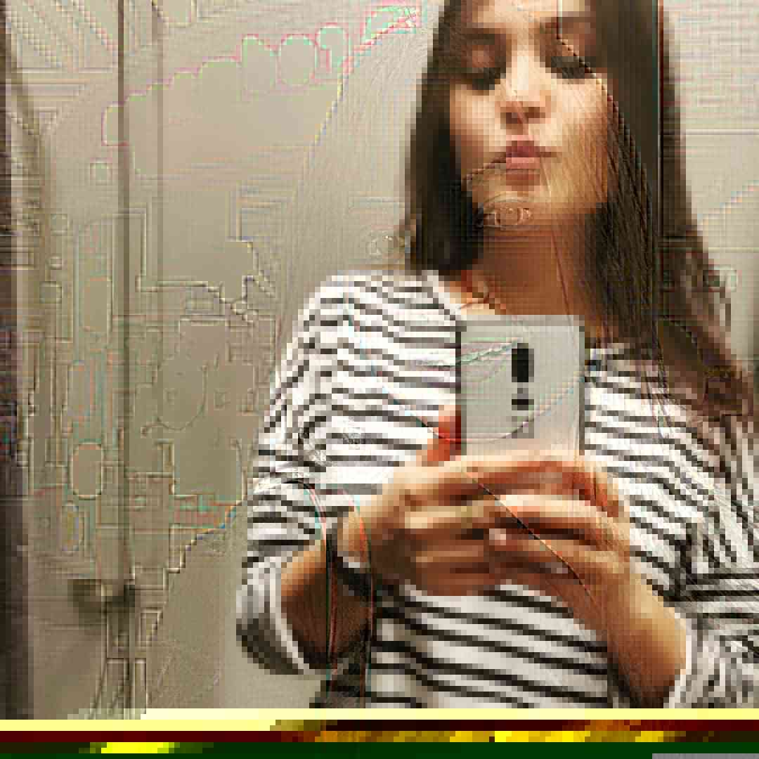 img-user-parisha-kaushik-hunky-dory