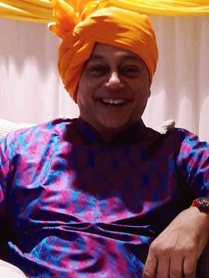 img-user-ranjan-pal-5136670412