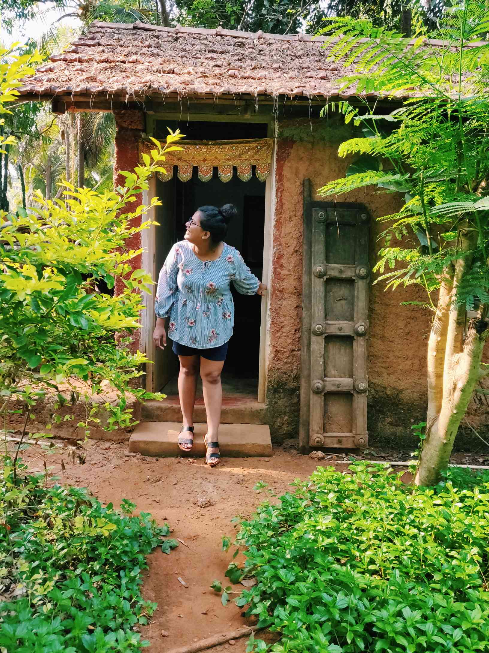 img-user-meena-kumari-1436583894433