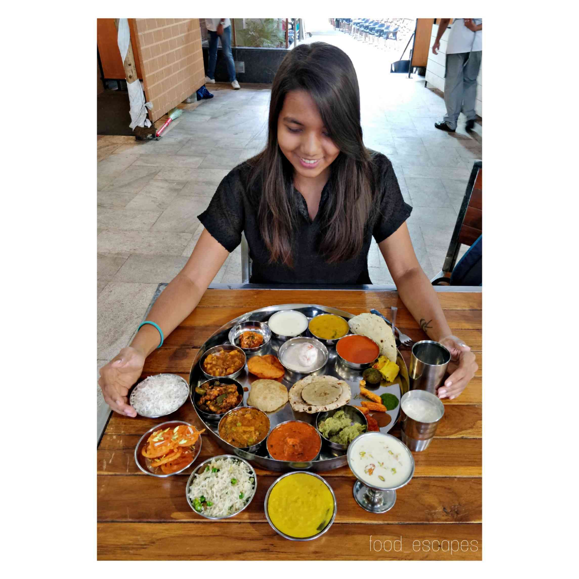 img-user-taniya-1186582492903