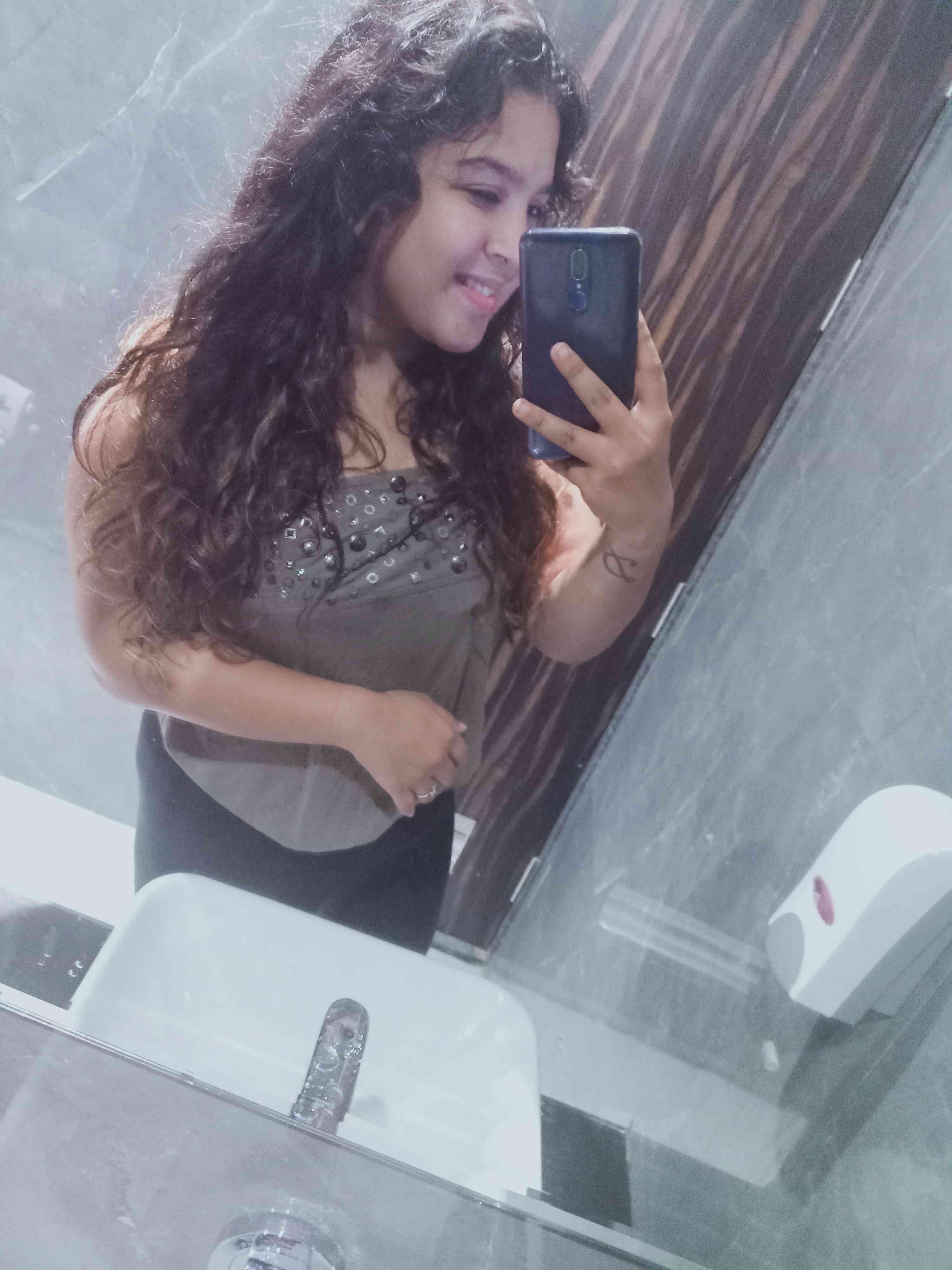 img-user-unnati-singh-790901483595