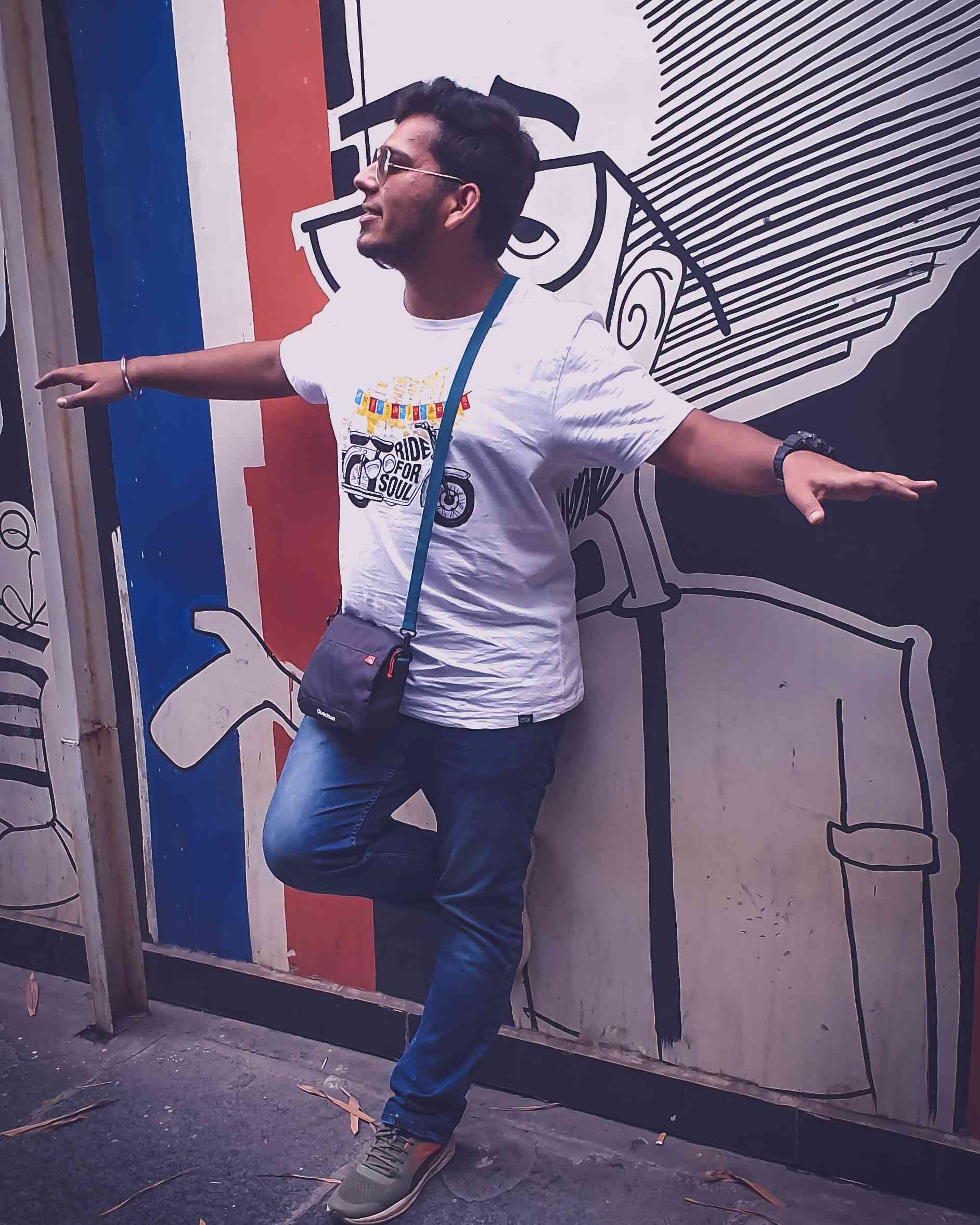 img-user-daivik-mehra-1150678079747