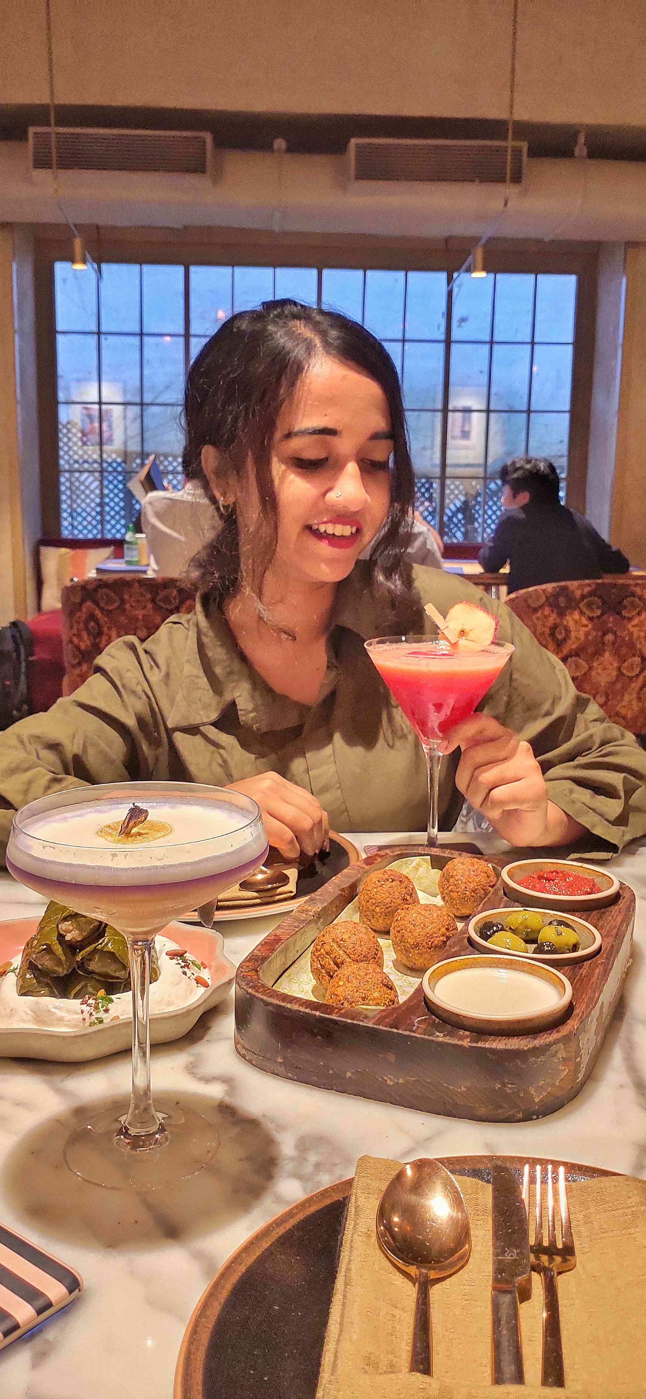 img-user-pamisha-paul-93874481518